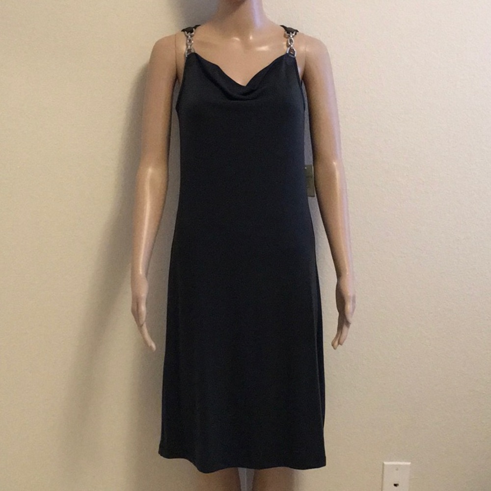 NWT green dress by Carmen Marc Valvo size 6